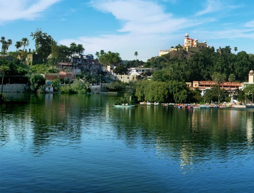 From Udaipur : Private Transfer To Mount Abu - Inclusions