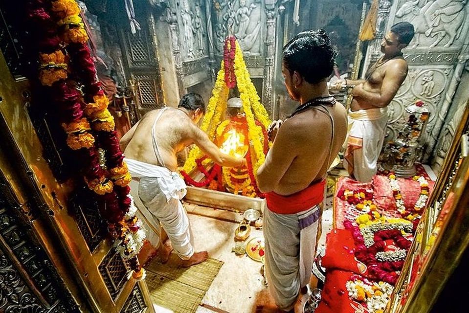 From Varanasi: Temple Hopping on a Tuk-Tuk - Bharat Mata Temple Visit