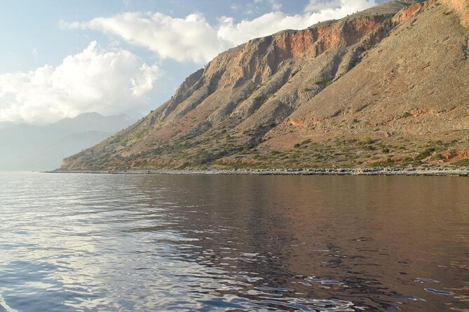 Full-Day Beginners Hiking Route Tour to Samaria Gorge - Safety Guidelines