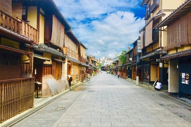 Full-Day Private Guided Tour to Kyoto City - Transportation and Meals Included