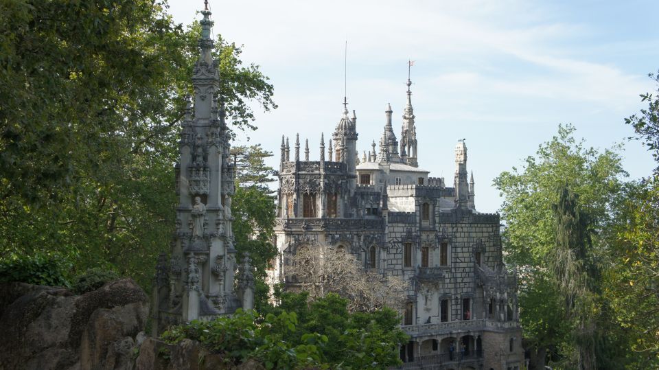 Full-Day Private Tour in Sintra and Important Landmarks - Inclusions