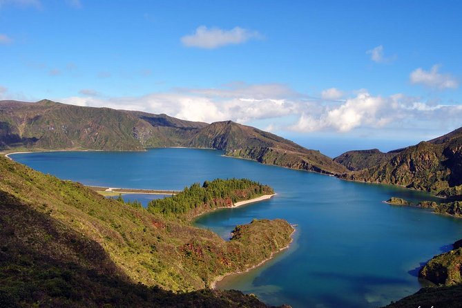 Full Day Sete Cidades and Lagoa Do Fogo PRIVATE 4WD Tour With Lunch - Customer Reviews