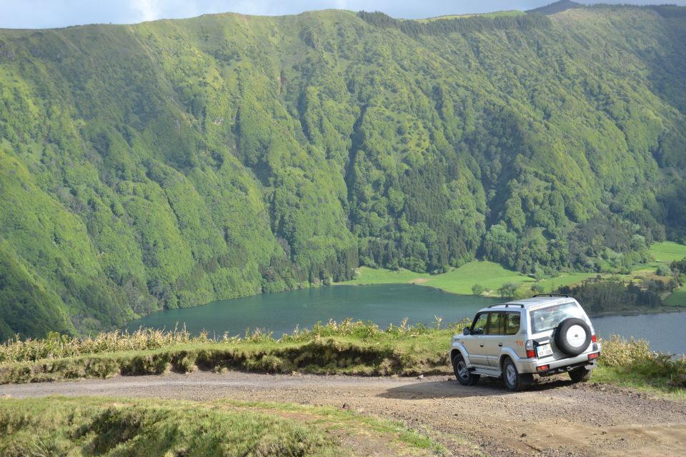 Full-Day Sete Cidades & Ferraria From Ponta Delgada - Tour Guide Details