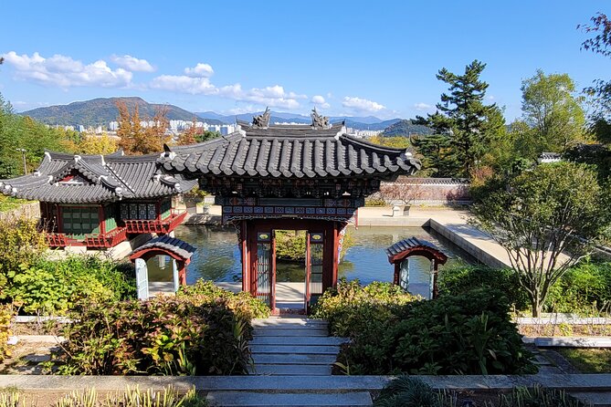 Full-Day Suncheon Bay Garden and Samseonggung Palace With Lunch - Lunch Arrangements