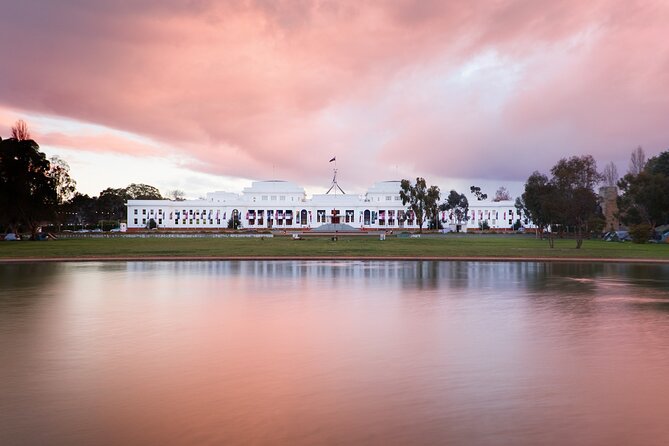 Full-Day Tour in Canberra With Hot Air Balloon Ride - Lunch Break and Local Cuisine