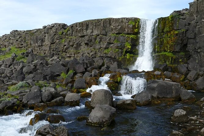 Full Day Tour to the Golden Circle and Kerið Crater - Farm Visit Experience