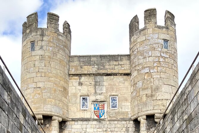 Full Tour of the City of York - Meeting Point and Logistics