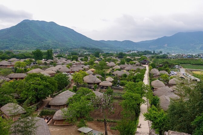 Fun&Informative LIVE Virtual Tour in Jeollanam-Do Province of Korea(Yeosu City) - Interactive Live Experience