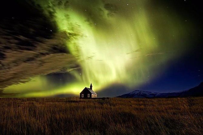 Gardabaer Northern Lights Private Tour From Reykjavik  - Iceland - Inclusions and Amenities