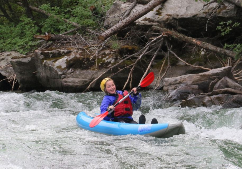 Gardiner: Inflatable Kayak Trip on the Yellowstone River - Activity Details