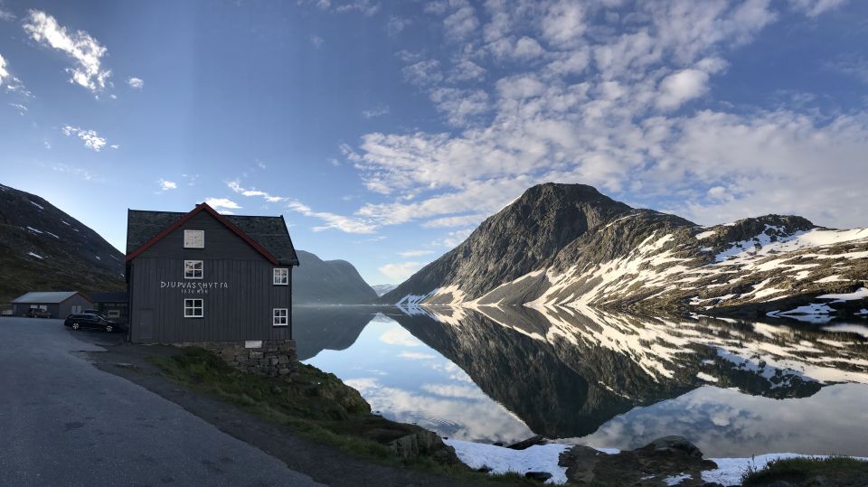 Geiranger Fjord: Downhill Self-Guided Bike Tour - Experience Highlights