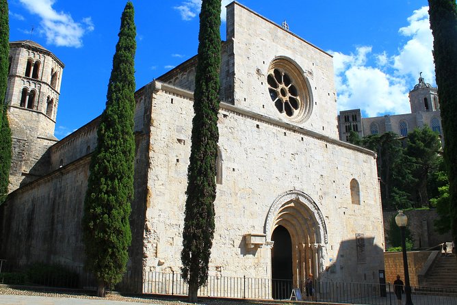 Girona and Besalu, Jewish History Tour Small Group From Girona - Meeting Details