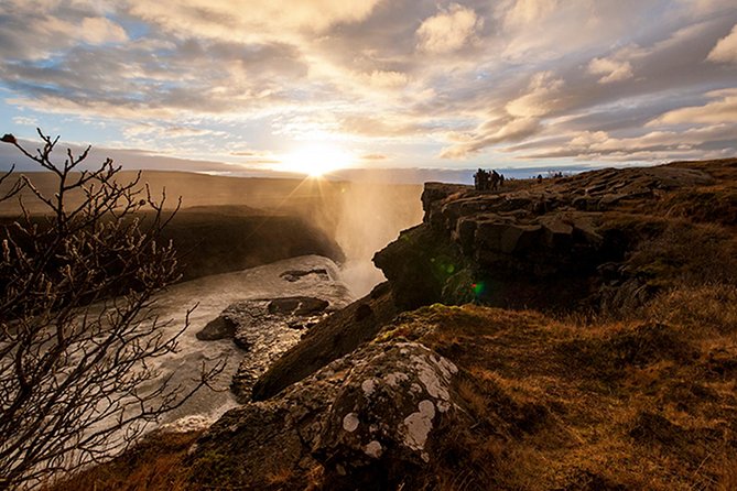 Golden Circle, Volcano Crater and Blue Lagoon Small-Group Tour - Overall Experience and Tour Details