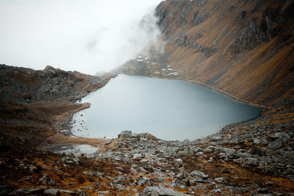 Gosaikunda Lake: 4 Days Trek - Discovering Gosaikundas Spiritual Significance