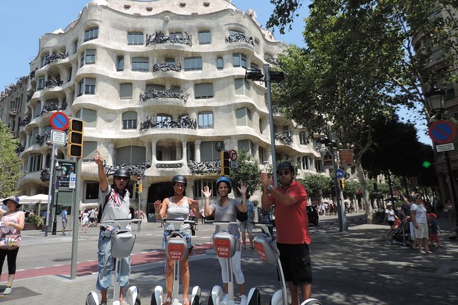 Gran Gaudi - 3H Segway Tour - Inclusions and Services