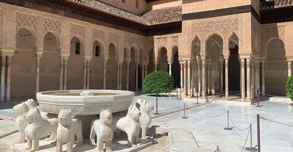 Granada: Alhambra Complex Guided Tour With Ticket - Important Information