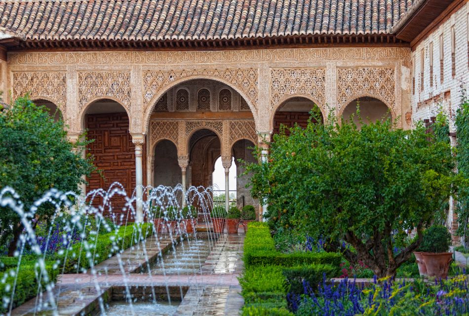 Granada: Alhambra, Nasrid Palaces and Generalife Guided Tour - Booking Information