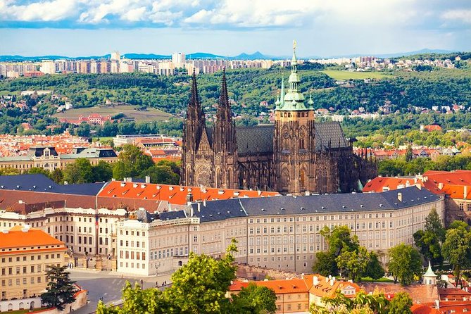 Grand Tour of Prague "Among History, Legends and Curiosities" (No English) - Reviews and Ratings
