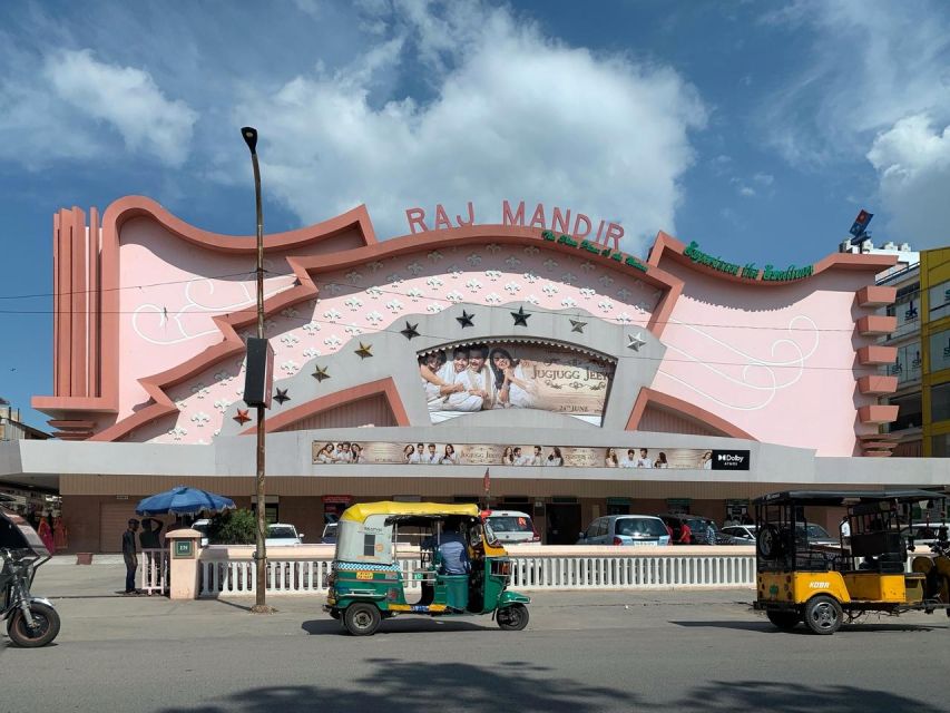 Guided Movie Theatre Tour : RAJMANDIR CINEMA (Pride Of Asia) - Architecture Overview