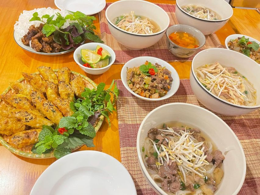Ha Noi: Vietnamese Cooking Class With Local Market Tour - Location & Tour Details