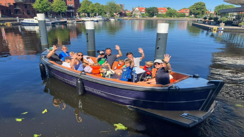 Haarlem: Private Boat Rental City Center - Starting Location Information