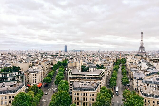 Half-Day Paris Private Vintage Car Tour With River Cruise and Hotel Pick up - Hotel Pick-Up Information