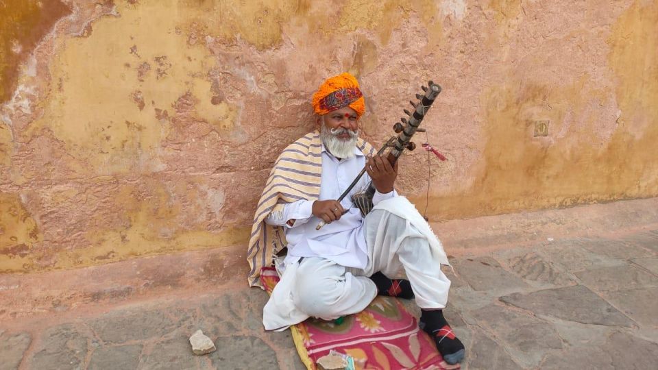 Half Day Tour Jaipur City With Pink City Guide - Common questions