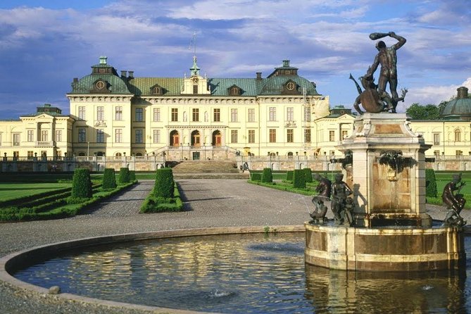 Half Day VIP Stockholm Tour With Drottningholm Castle - Logistics and Pickup Information