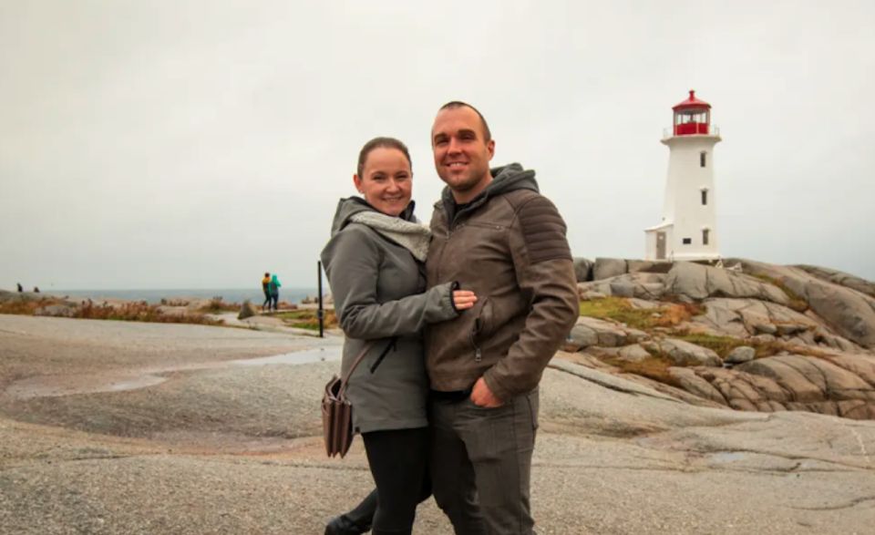 Halifax: Small Group Tour With Peggys Cove Sunset Express - Reviews