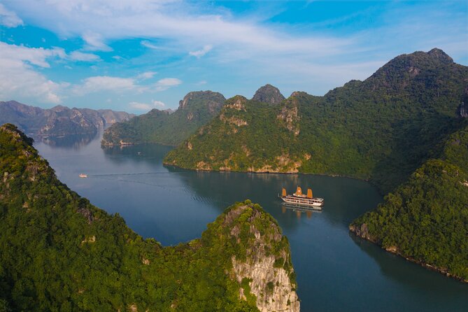 Halong Bay 3 Days 2 Nights on PEONY CRUISES 5 Stars LUXURY - Onboard Activities