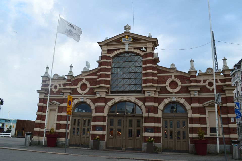 Helsinki: Historical Highlights Self-Guided Audio Tour - Booking Information