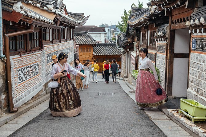 Highlights & Hidden Gems With Locals: Best of Seoul Private Walking Tour - Customer Reviews