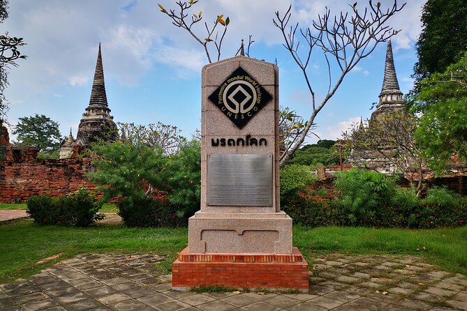 Highlights of Bangkok and Ayutthaya (World Heritage Site) in 1 Day - Afternoon: Ayutthaya Temples