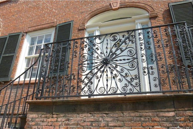 Historic Homes of Savannah Guided Walking Tour - Common questions