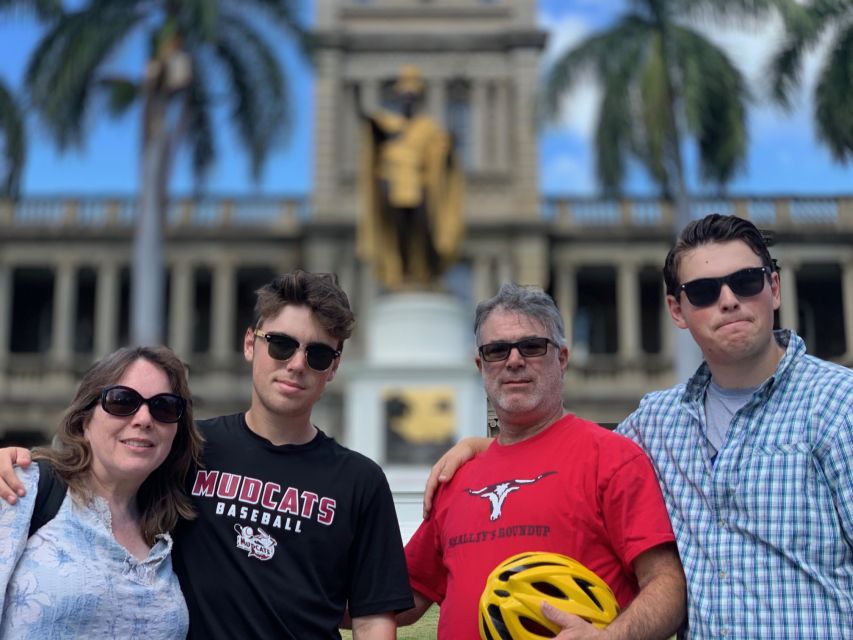 Historical Honolulu Bike Tour - Ride Through Historical Sites