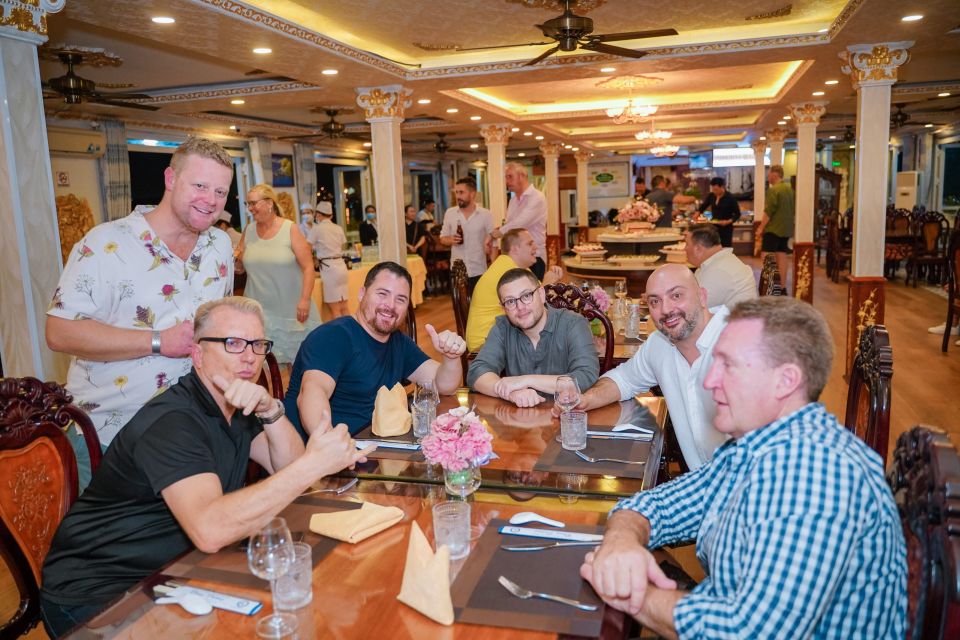 Ho Chi Minh City: Saigon River Dinner Cruise With Live Music - Participant Information