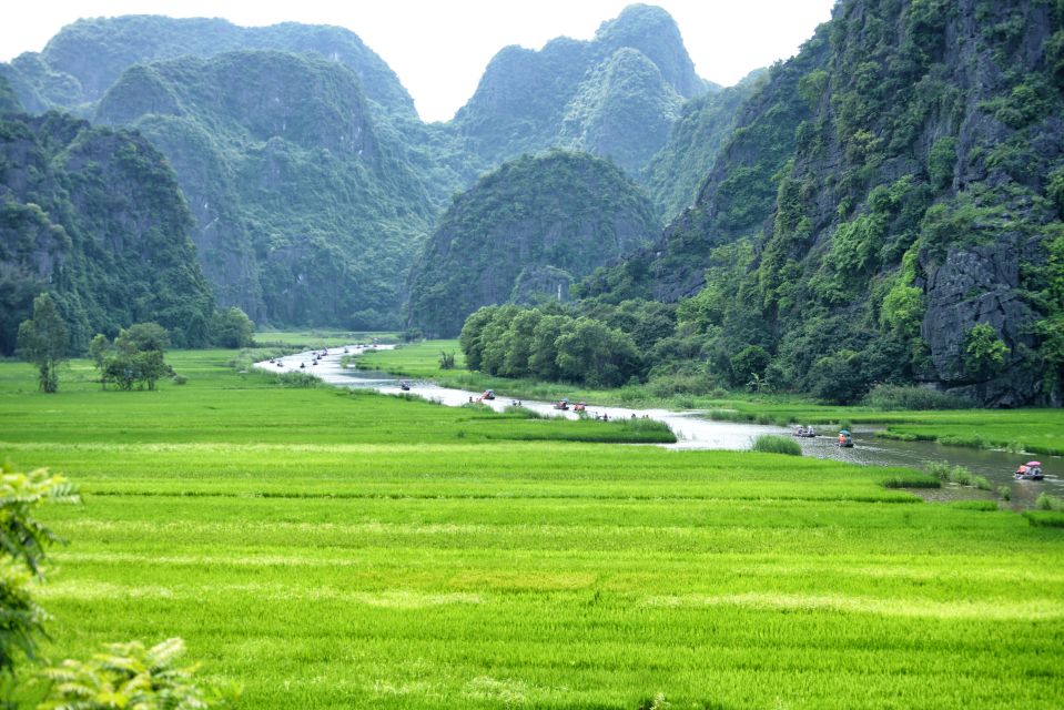 Hoa Lu-Mua Cave-Tam Coc-Bich Dong-Thung Nham National Park - Inclusions