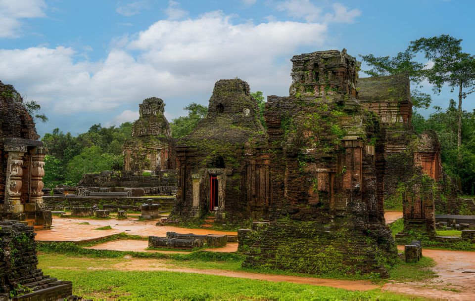 Hoi An: 3-Day 2-Night Explore My Son, Hue and Hoi an Town - My Son Temple Visit