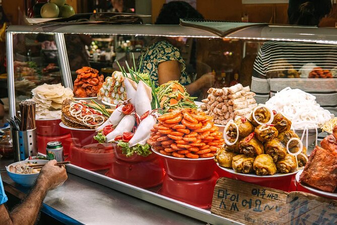 Hoi an Ancient Town Walking Street Food Tours With Night Market - Night Market Exploration