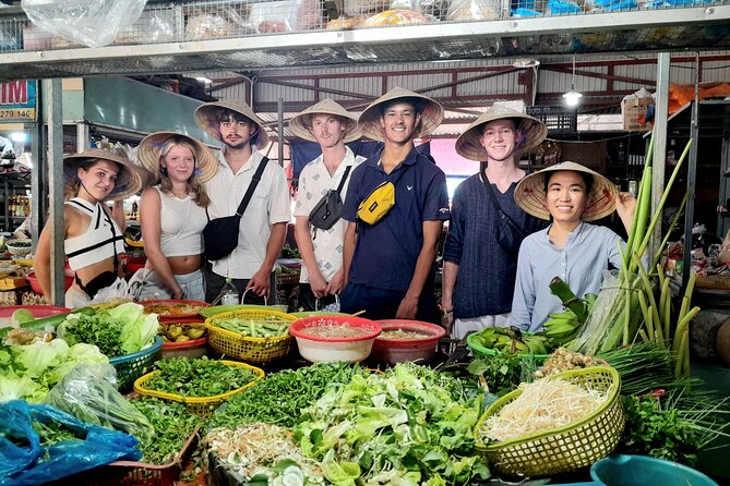 Hoi an Eco Cooking Class(Local Market, Basket Boat Ride,Crab Fishing & Cooking) - Cooking Class Experience