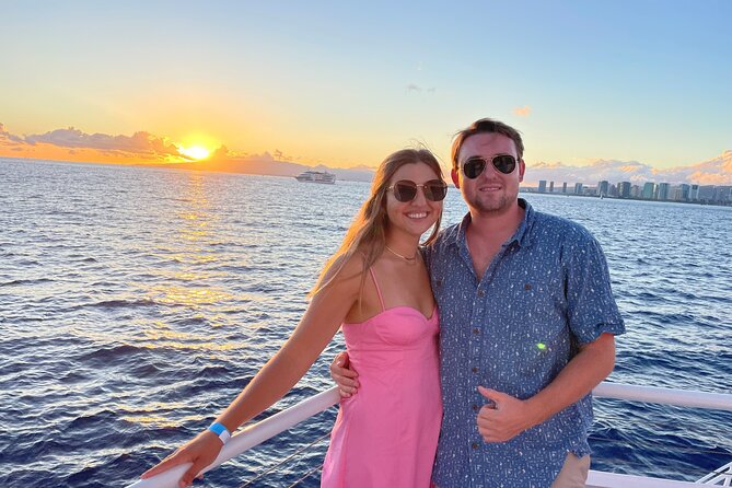 Honolulu Sunset & Fireworks Dinner Cruise - Refunds and Recommendations