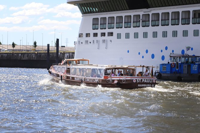 Hop-On Hop-Off on the Water With the Maritime Circle Line in Hamburg - Reviews and Ratings