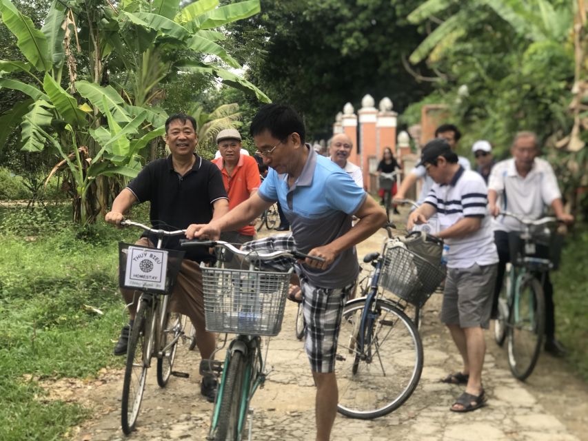 Hue: Thuy Bieu Village Bike Tour With Lunch - Guide Information