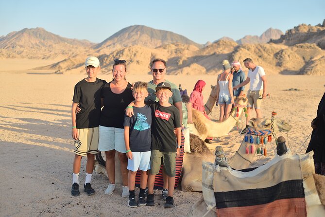 Hurghada Safari Desert Trip: Stars Watching, Camel Ride & Dinner - Traveler Experience