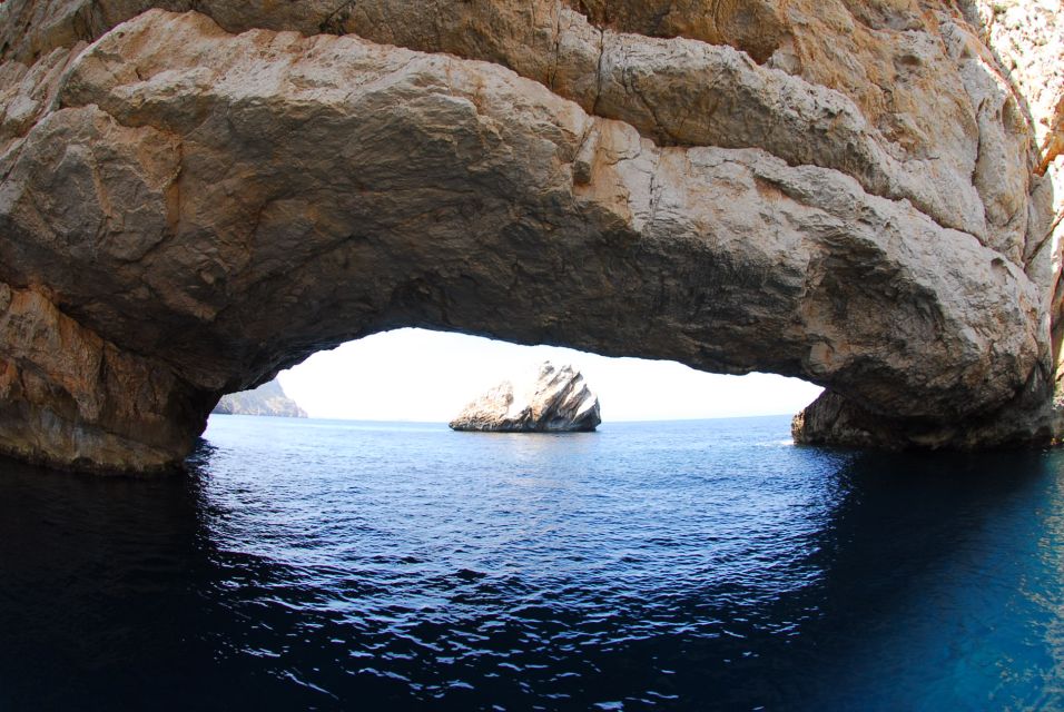 Ibiza: Private Beach and Cave Speedboat Tour - Booking Information
