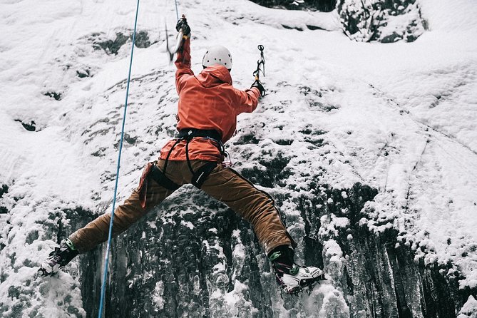 Ice Climbing in Sälen - Inclusions and Gear Provided