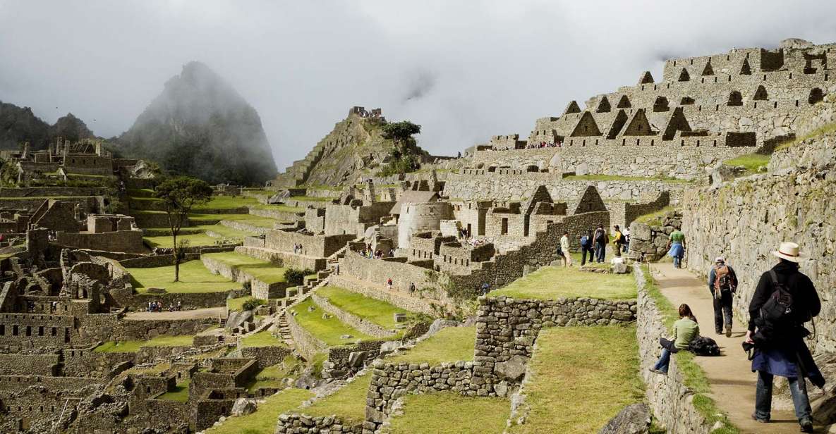 Inca Jungle Trek 4 Days 3 Nights - Inclusions and Services