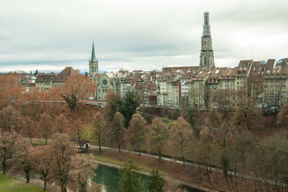 Insightful Bern Walking Tour for Couples - Duration and Availability