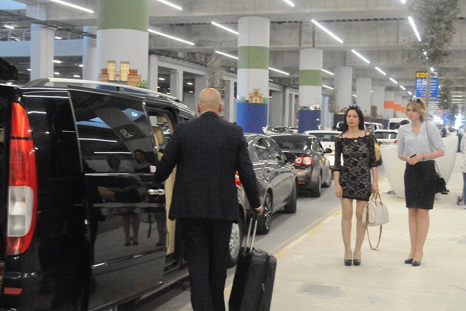 Istanbul Airport Transfer - One Way - Pickup and Drop-off
