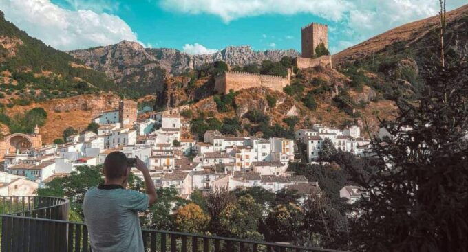 Jaén: Sierras of Cazorla, Segura, & Las Villas Hiking Tour - Full Description